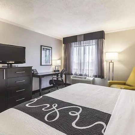 La Quinta By Wyndham Denver Englewood Tech Ctr-2