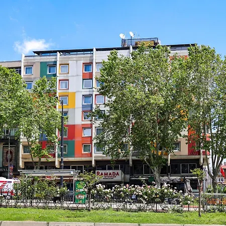 Ramada By Wyndham Istanbul Old City-2