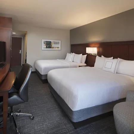 Courtyard By Marriott Boynton Beach-2