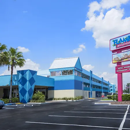 Ramada By Wyndham Flamingo Water Park-3