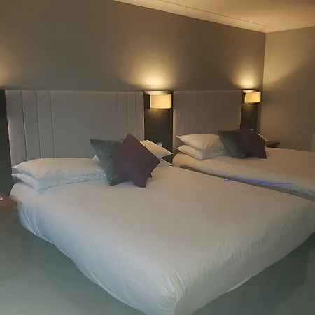 The Diplomat Hotel Restaurant & Spa-2