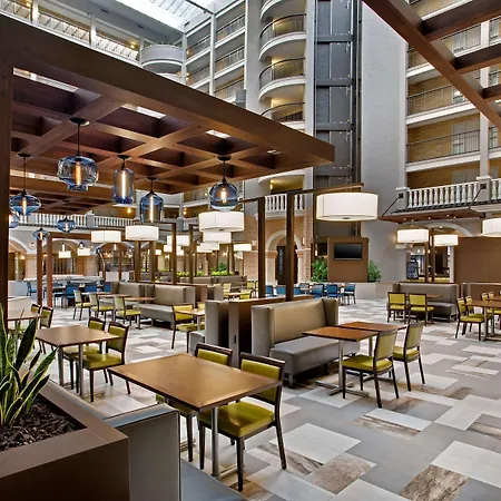 Embassy Suites By Hilton Orlando International Drive Convention Center-3