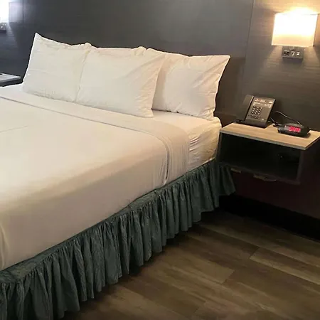 La Quinta Inn By Wyndham Bakersfield South-3