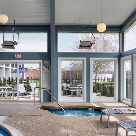 Howard Johnson By Wyndham Middletown Newport Area-2