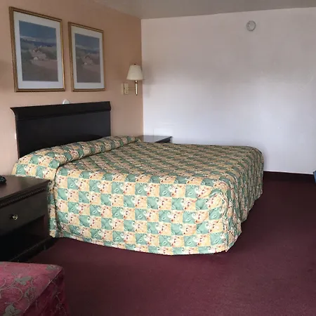 Belmont Inn And Suites-3