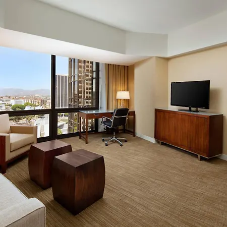 The Westin Bonaventure Hotel & Suites, Los Angeles-2