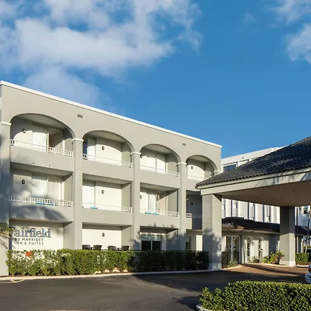 Fairfield Inn And Suites By Marriott Palm Beach-3