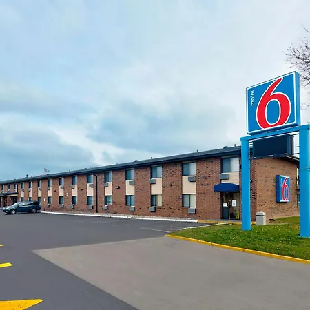 Motel 6-Oak Creek, Wi-2