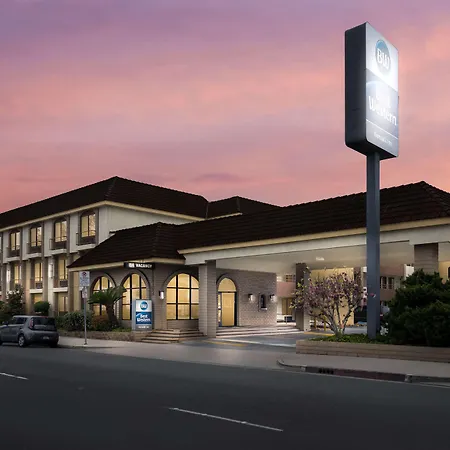 Best Western Norwalk Inn-2