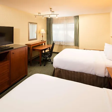 Red Lion Hotel Wenatchee City Center-2