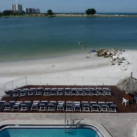 Gulfview Hotel - On The Beach-3