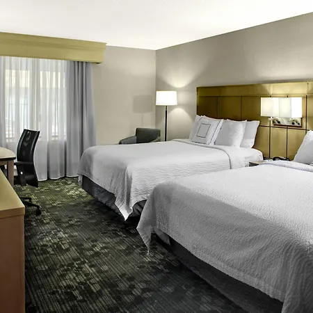Courtyard By Marriott Columbus Downtown-3