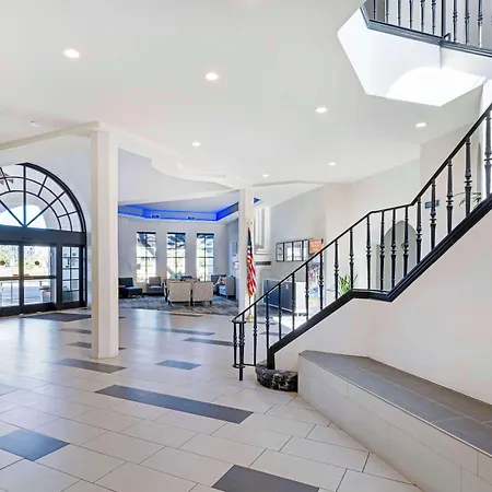 Best Western Posada Royale Hotel & Suites-2