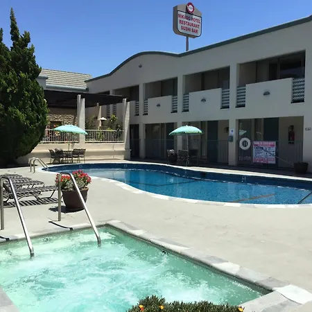 Mikado Hotel - Universal Studios-Burbank-3