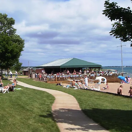 Tawas Bay Beach Resort & Conference Center-2