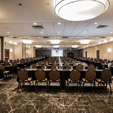 Doubletree By Hilton Roseville Minneapolis-2