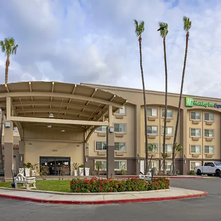 Holiday Inn Express San Bernardino Colton By Ihg-3