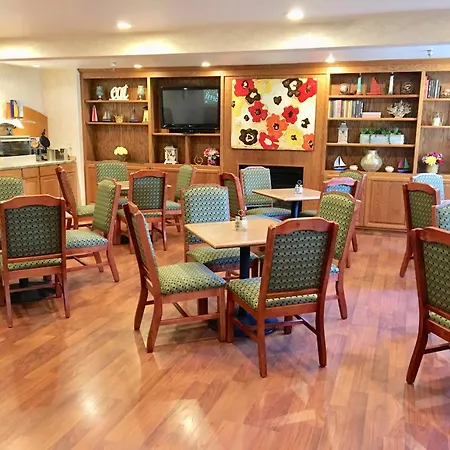 Guesthouse Inn & Suites Poulsbo-2