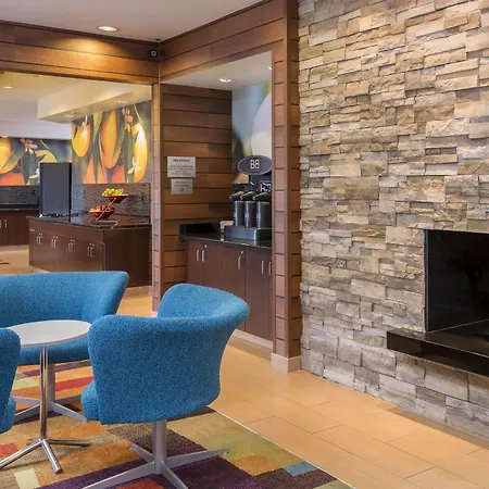 Fairfield Inn & Suites Lubbock-2