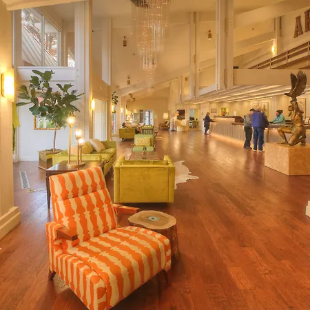 Ashland Hills Hotel & Suites-2