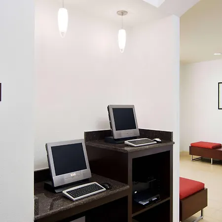 Sonesta Es Suites Fresno-2