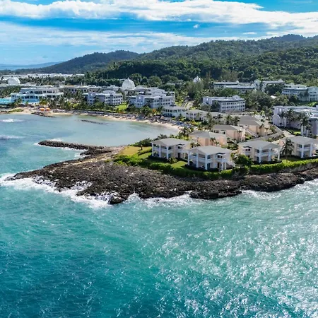 Grand Palladium Lady Hamilton Resort & Spa-2