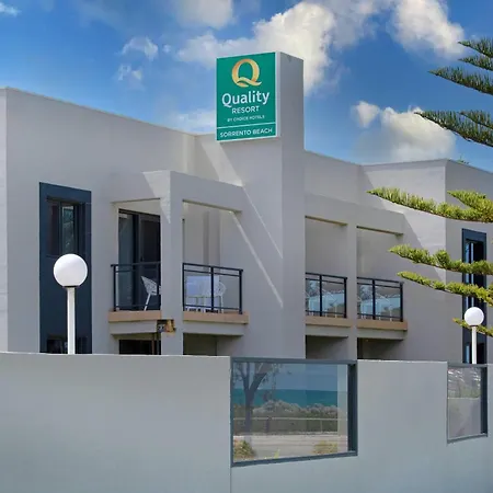 Quality Resort Sorrento Beach-3