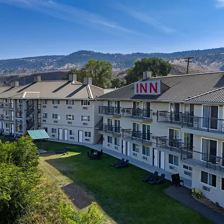 Riverland Inn & Suites-2
