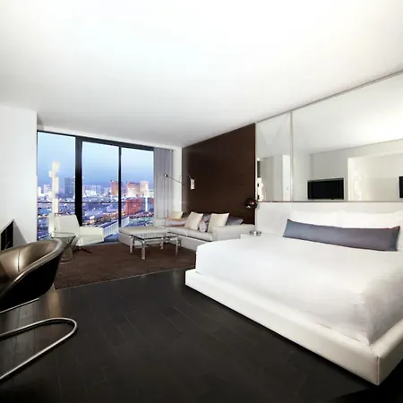 Luxury Suites At Palms Place-3