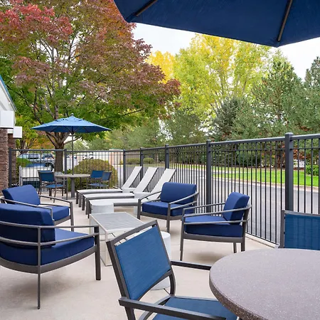 Hampton Inn Loveland-2