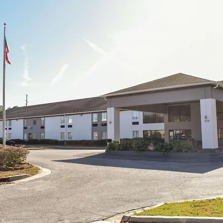 Clarion Pointe Vidalia - Lyons West-3