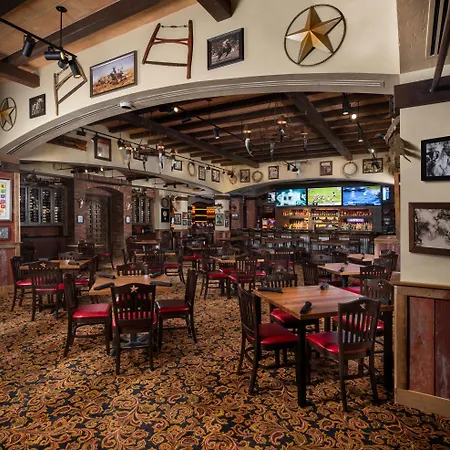 Golden Nugget Hotel & Casino Las Vegas-3