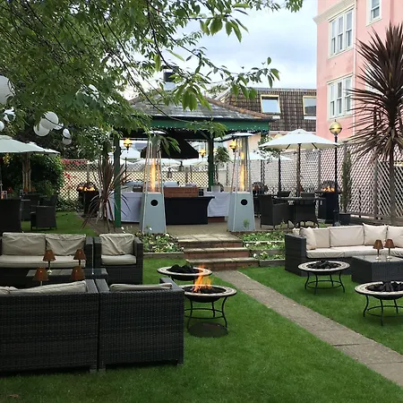 Norfolk Royale Hotel-2