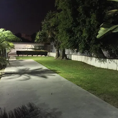 Ramada By Wyndham Torrance-2