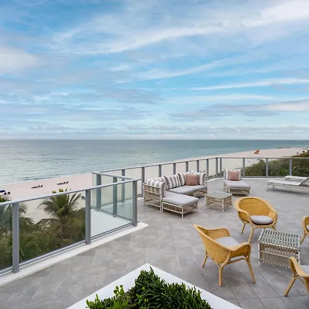 Cadillac Hotel & Beach Club, Autograph Collection-3