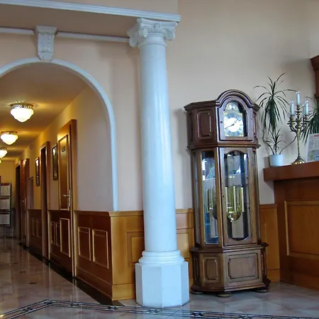 Hotel Opera-3