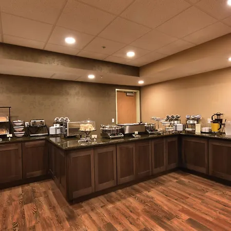 Best Western Plus Vintage Valley Inn-3
