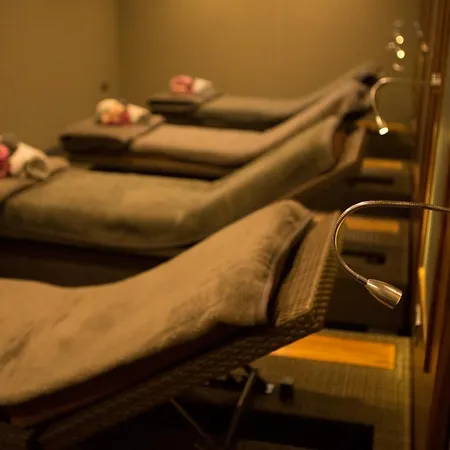 Frensham Pond Country House Hotel & Spa-2