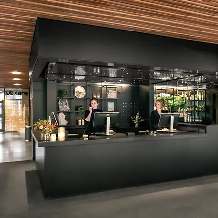 Quality Hotel 11 & Eriksbergshallen-3