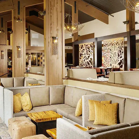 Riverhouse Lodge-3