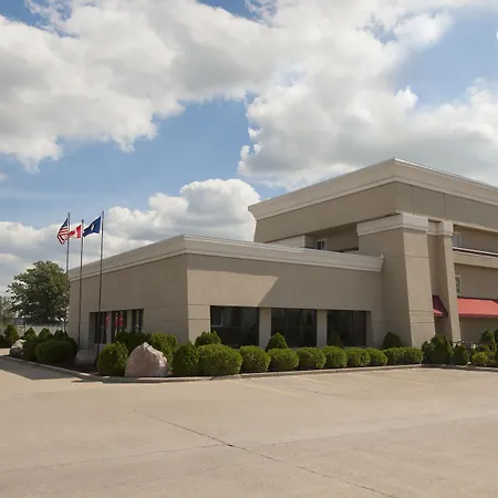 Baymont By Wyndham Mt. Pleasant-3