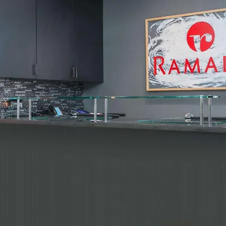 Ramada By Wyndham Catlettsburg Ashland-3