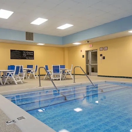 Hampton Inn Grand Rapids-South-2