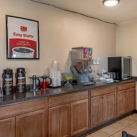 Econo Lodge La Junta-3