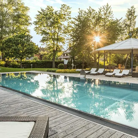 Parkhotel Adler-3