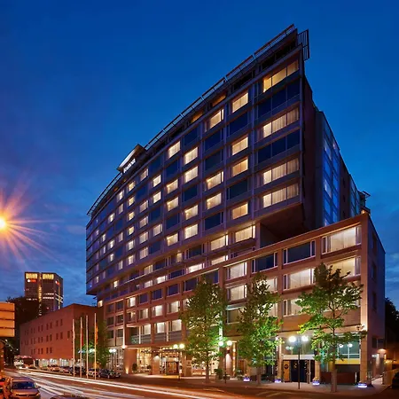 Hilton Frankfurt City Centre-2