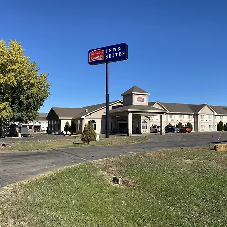 Fairbridge Inn & Suites Glendive-2