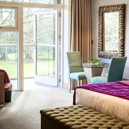Alexander House Hotel & Utopia Spa-3