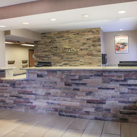 Baymont By Wyndham Auburn-3