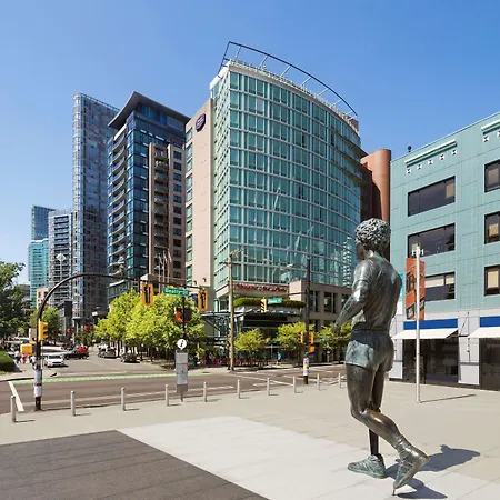 Hampton Inn & Suites, By Hilton - Vancouver Downtown-3